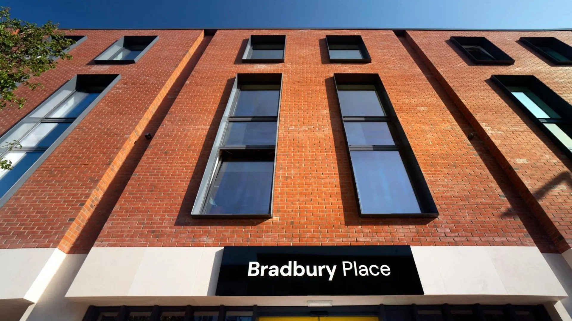Bradbury Place - New For Summer 2025 Belfast 0*,  Egyesült Királyság